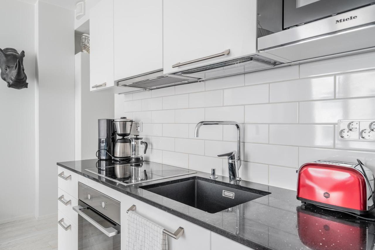 Nice Studio Apartment On A Pedestrian Street Helsinki Buitenkant foto